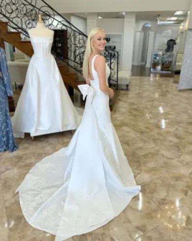 Mimi's bridal best sale